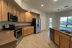 26041 N Fernbush, Phoenix, AZ 85083 - Photo 7