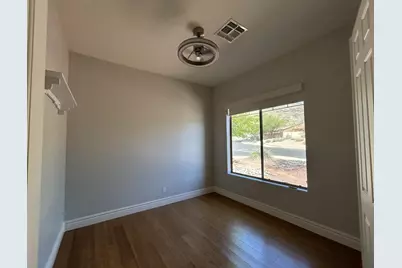 26041 N Fernbush, Phoenix, AZ 85083 - Photo 5