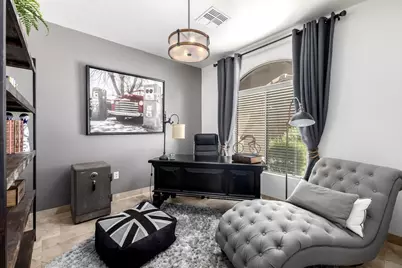 2250 E Deer Valley Road #Unit 15, Phoenix, AZ 85024 - Photo 11