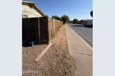 6313 W Osborn Road, Phoenix, AZ 85033 - Photo 9