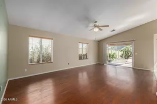 635 W Ensueno Ct, Gilbert, AZ 85233 - Photo 3