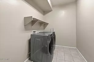 4304 S 70th Ln, Phoenix, AZ 85043 - Photo 13