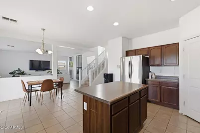 4304 S 70th Lane, Phoenix, AZ 85043 - Photo 5