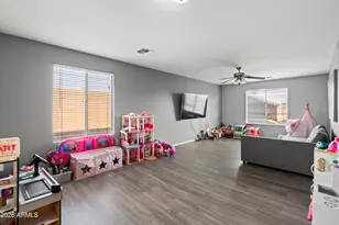 14215 W Evans Dr, Surprise, AZ 85379 - Photo 11