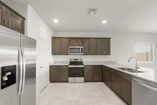 25629 W Trumbull Rd, Buckeye, AZ 85326 - Photo 5