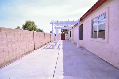 6780 N 74th Drive, Glendale, AZ 85303 - Photo 13