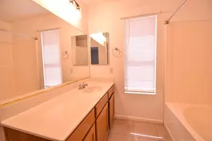 6780 N 74th Dr, Glendale, AZ 85303 - Photo 7