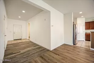 25436 W Maldonado Ct, Buckeye, AZ 85326 - Photo 13