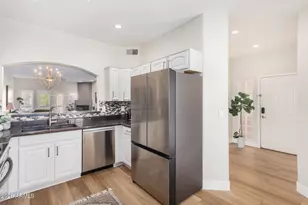 7021 E Earll Dr, Scottsdale, AZ 85251 - Photo 7