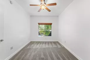 5450 E Deer Valley Dr, Phoenix, AZ 85054 - Photo 37