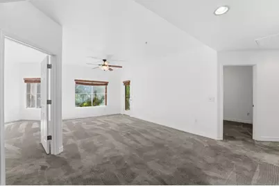 5450 E Deer Valley Drive #Unit 2210, Phoenix, AZ 85054 - Photo 7