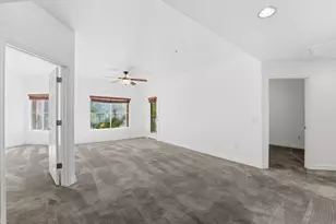 5450 E Deer Valley Dr, Phoenix, AZ 85054 - Photo 7