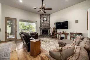 45039 N 20th St, New River, AZ 85087 - Photo 5