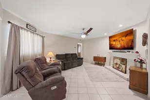 10534 W Desert Forest Cir, Sun City, AZ 85351 - Photo 19