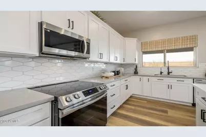 12712 W Corona Avenue, Avondale, AZ 85323 - Photo 13