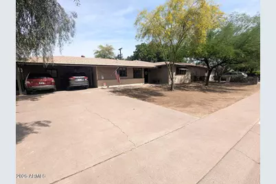 2240 W Berridge Lane, Phoenix, AZ 85015 - Photo 1