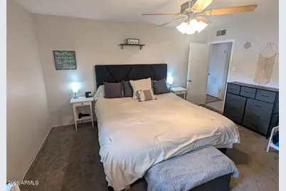 2240 W Berridge Lane, Phoenix, AZ 85015 - Photo 11