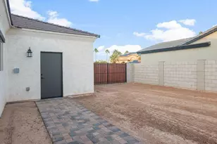 10731 W Cove Dr, Arizona City, AZ 85123 - Photo 29