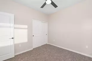 10731 W Cove Dr, Arizona City, AZ 85123 - Photo 11