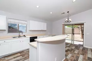 22264 N Kingston Dr, Maricopa, AZ 85138 - Photo 5