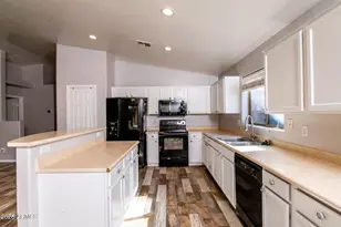 22264 N Kingston Dr, Maricopa, AZ 85138 - Photo 3