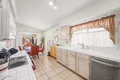 13940 W Paiute Trail, Surprise, AZ 85374 - Photo 17