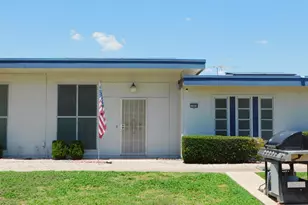 13050 N 100th Ave, Sun City, AZ 85351 - Photo 1