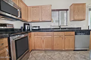 2150 E Bell Rd, Phoenix, AZ 85022 - Photo 11