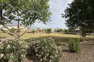 1235 E Julian Dr, Gilbert, AZ 85295 - Photo 27