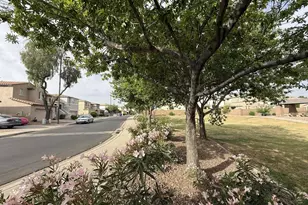 1235 E Julian Dr, Gilbert, AZ 85295 - Photo 25