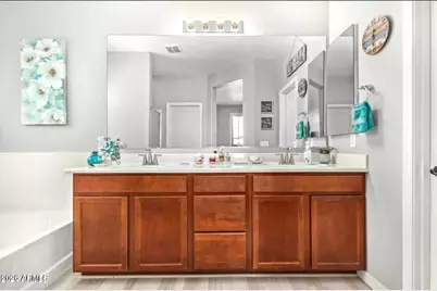 21747 N Bradford Drive, Maricopa, AZ 85138 - Photo 9