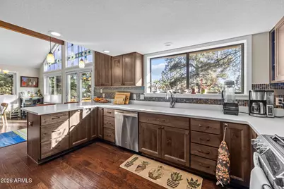 2277 E Forest Heights Drive, Flagstaff, AZ 86001 - Photo 7