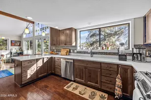 2277 E Forest Heights Dr, Flagstaff, AZ 86001 - Photo 7