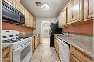 1311 N 31st St, Phoenix, AZ 85008 - Photo 3