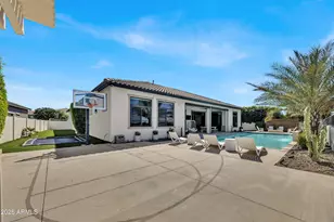 7126 S Portland Ave, Gilbert, AZ 85298 - Photo 63