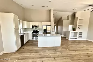 17913 N Fiesta Dr, Surprise, AZ 85374 - Photo 7