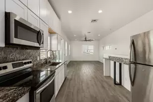 1933 E Monroe St, Phoenix, AZ 85034 - Photo 7