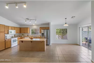 17734 W Redfield Road, Surprise, AZ 85388 - Photo 5