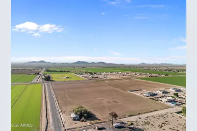 712X S Dean Road #1, Buckeye, AZ 85326 - Photo 3