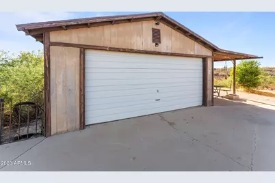 41050 N US Hwy 60 --, Morristown, AZ 85342 - Photo 3
