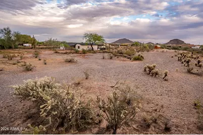 15670 W Skinner Road, Surprise, AZ 85387 - Photo 37