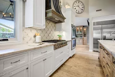 150 E Wagon Wheel Drive, Phoenix, AZ 85020 - Photo 13