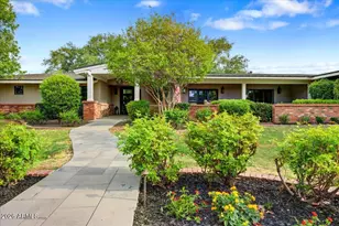 150 E Wagon Wheel Dr, Phoenix, AZ 85020 - Photo 1