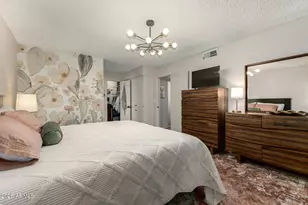 9933 W Mountain View Rd, Sun City, AZ 85351 - Photo 19