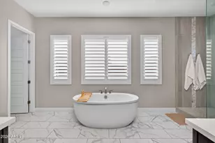 14195 W Gray Fox Trl, Surprise, AZ 85387 - Photo 27