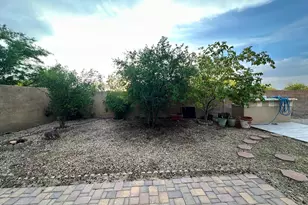 3251 W Vista Bonita Dr, Phoenix, AZ 85027 - Photo 17