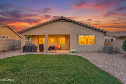 17558 W Lavender Lane, Goodyear, AZ 85338 - Photo 3