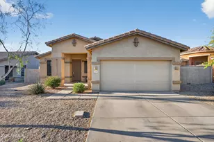 17558 W Lavender Ln, Goodyear, AZ 85338 - Photo 5