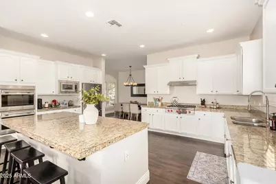 32002 N 19th Lane, Phoenix, AZ 85085 - Photo 7