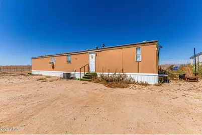 20917 W Black Butte Road, Wittmann, AZ 85361 - Photo 17